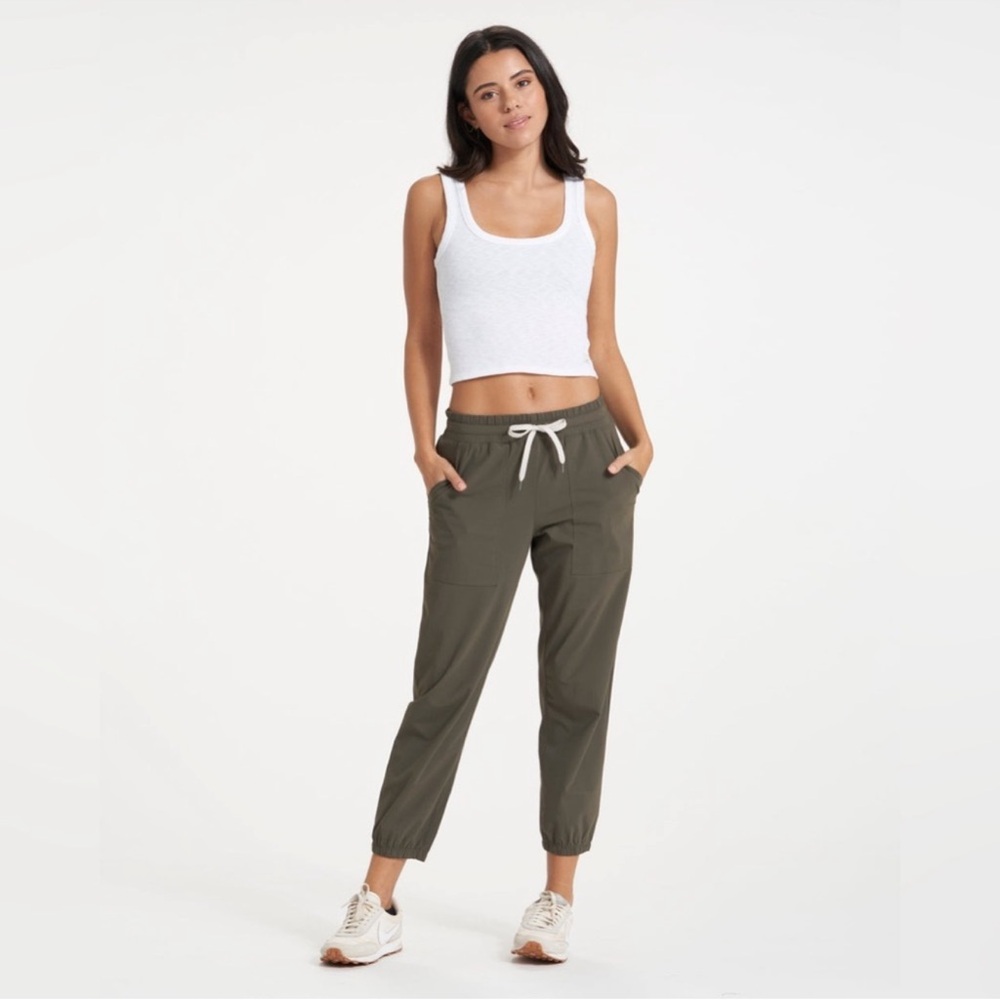 Vuori Green Track Pants with Elastic Waistband